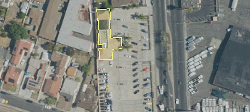 11709 Long Bch Blvd