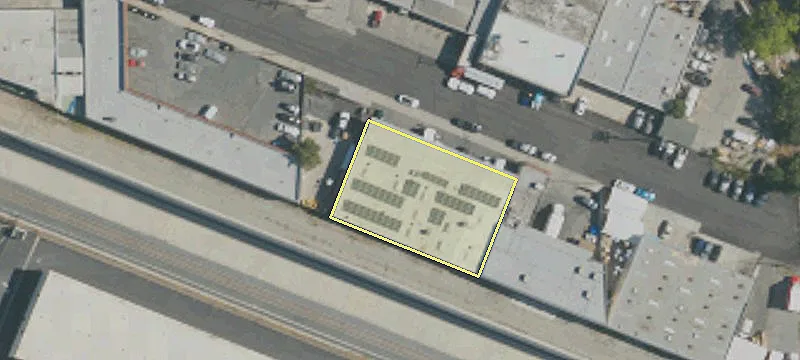 840 Commercial Ave
