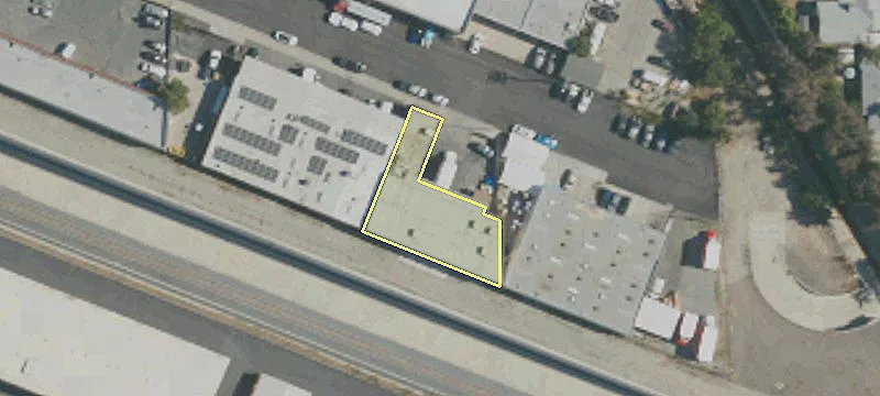 850 Commercial Ave
