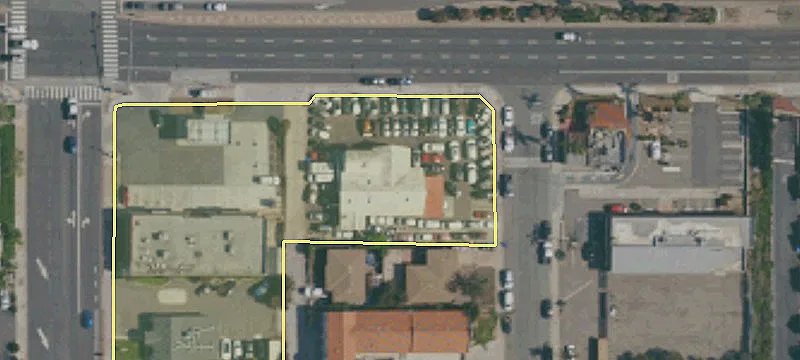 1333 Palm Ave