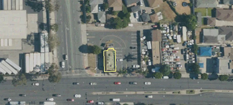 701 Alondra Blvd