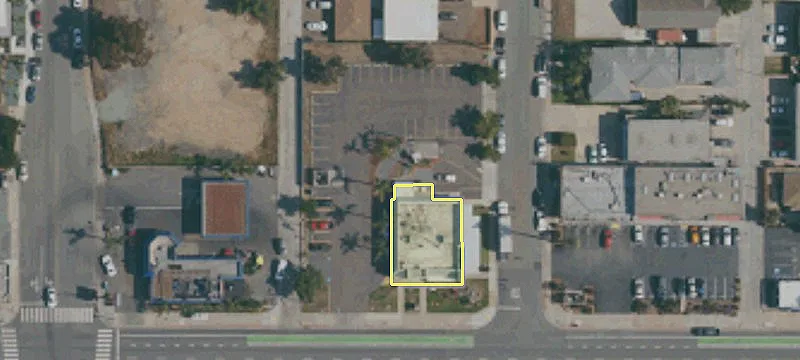 1180 Palm Ave