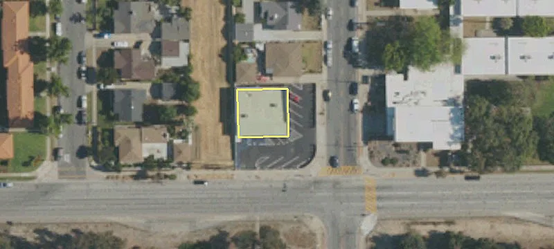 441 Pomona Blvd