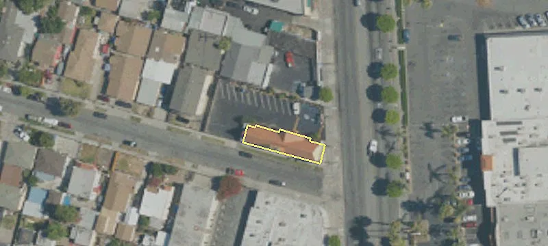 1903 Long Bch Blvd