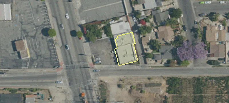 1560 Long Bch Blvd