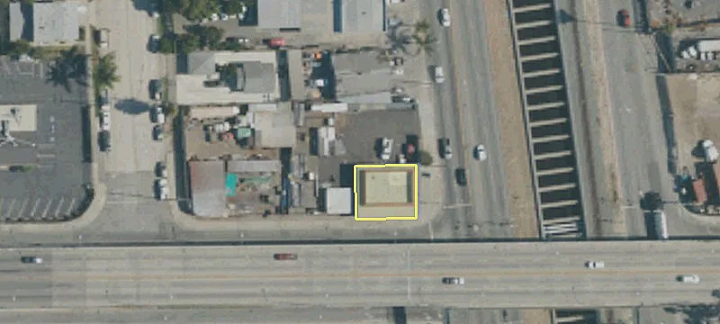 211 Rosecrans Ave