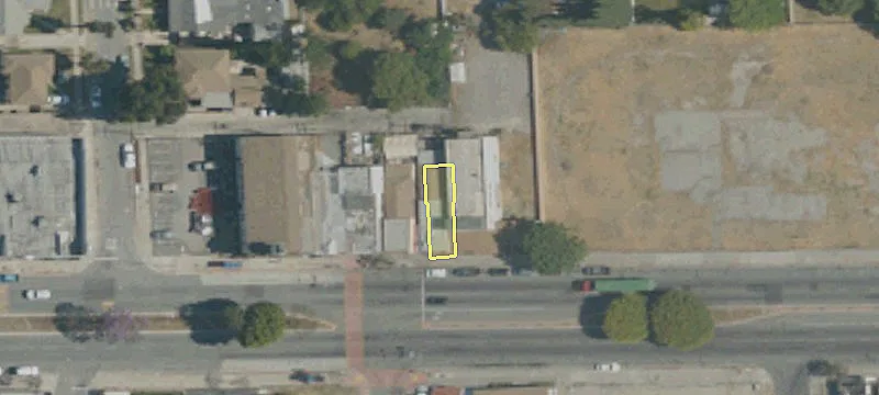 937 Rosecrans Ave