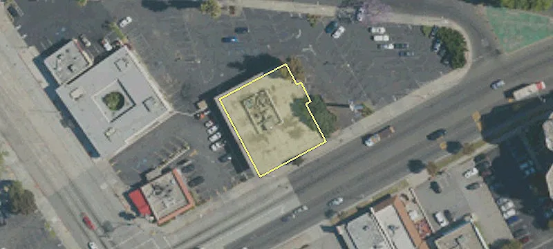 3645 Imperial Hwy