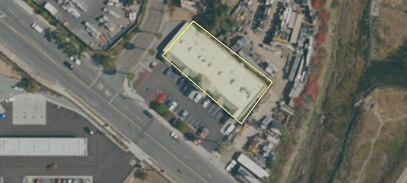 3280 Main St