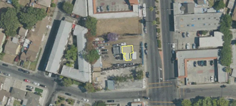 12327 Long Bch Blvd