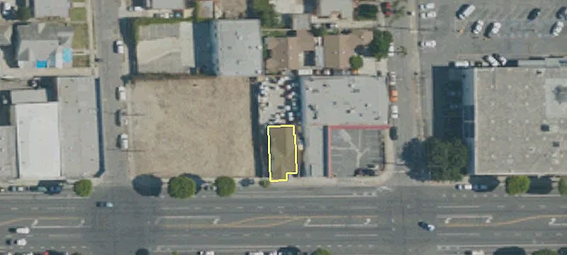 829 Compton Blvd