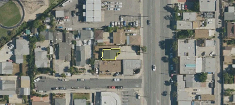 2421 San Gabriel Blvd