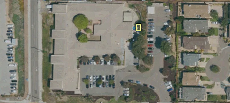 900 Santa Fe Dr