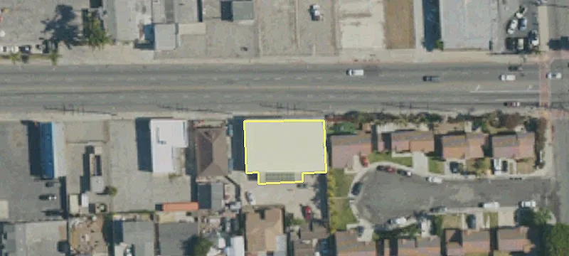 440 Compton Blvd