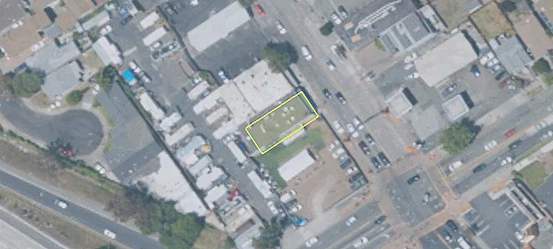 4251 Macarthur Blvd