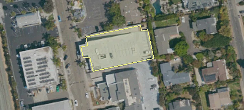 240 Cedros Ave
