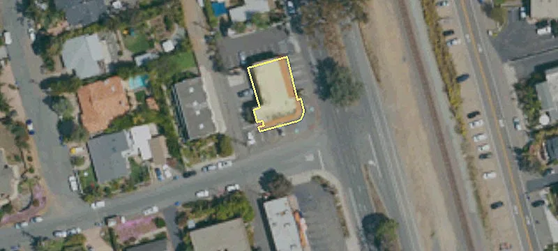 1400 Coast Hwy 101