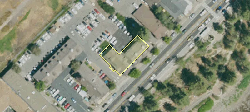495 Lk Blvd