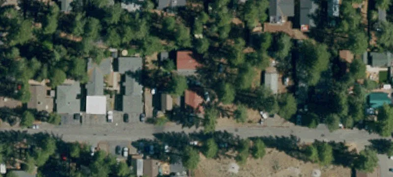 8663 Golden Ave