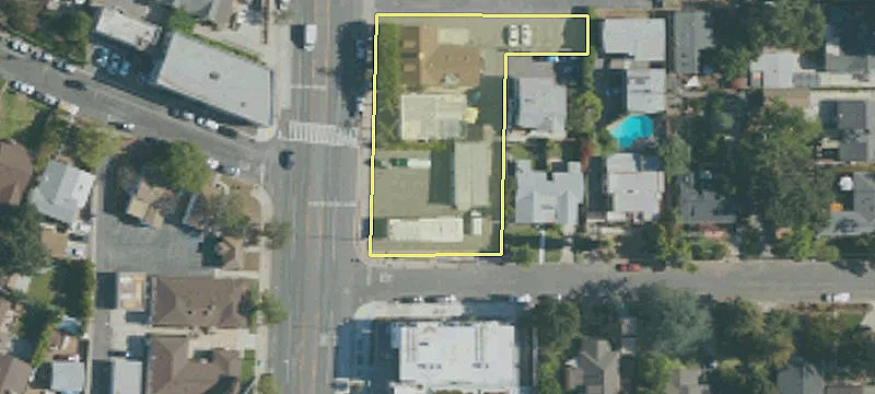 2012 Lk Ave