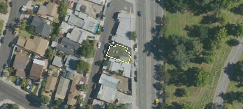 2335 Fair Oaks Ave