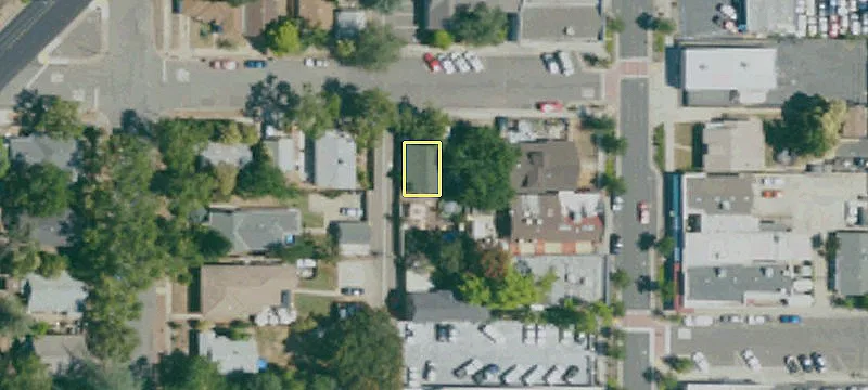 109 2nd St