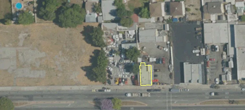 1115 Rosecrans Ave