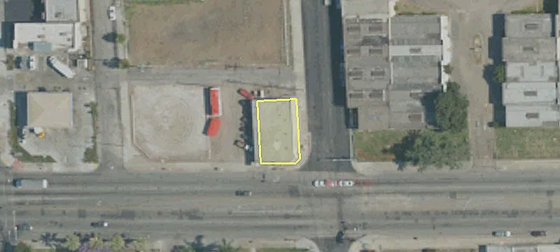 1449 Compton Blvd