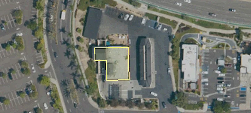 1060 El Camino Real