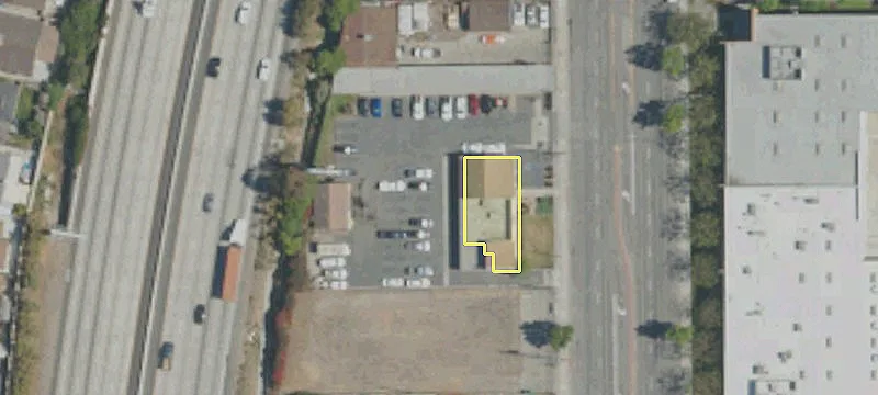 21111 Figueroa St
