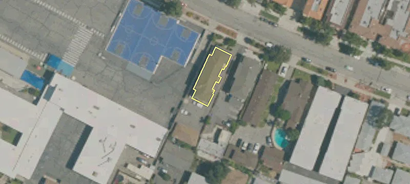 2324 Mira Vis Ave