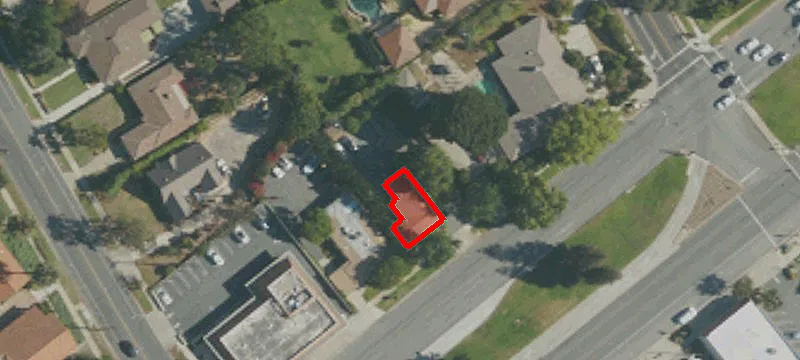835 Huntington Dr