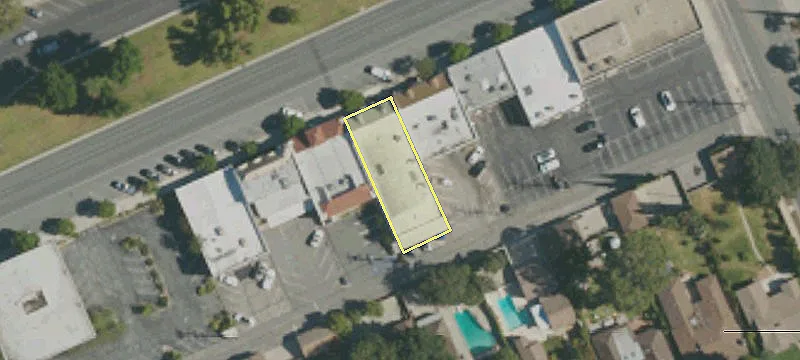 2486 Huntington Dr