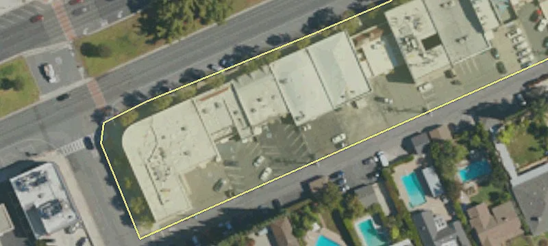2324 Huntington Dr