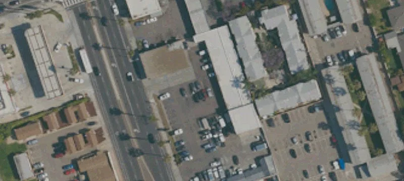 915 Broadway