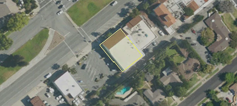900 Huntington Dr