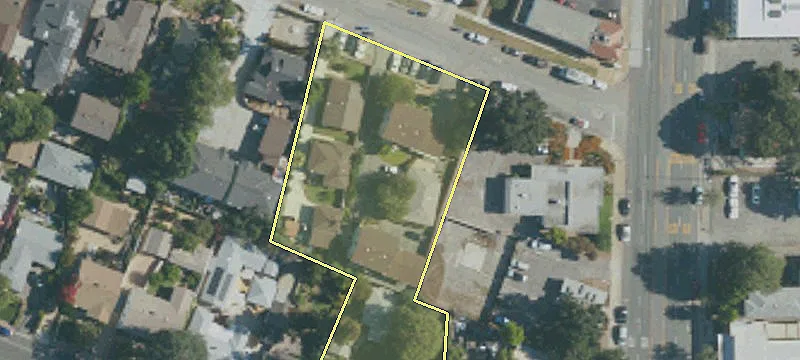 868 Alameda St