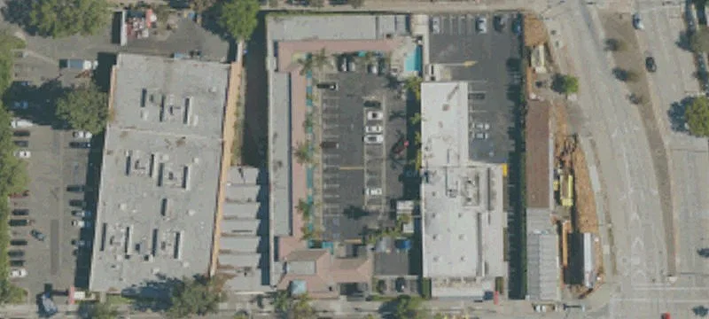 3321 Colorado Blvd