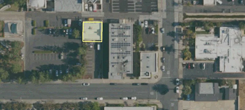 270 Douglas Ave