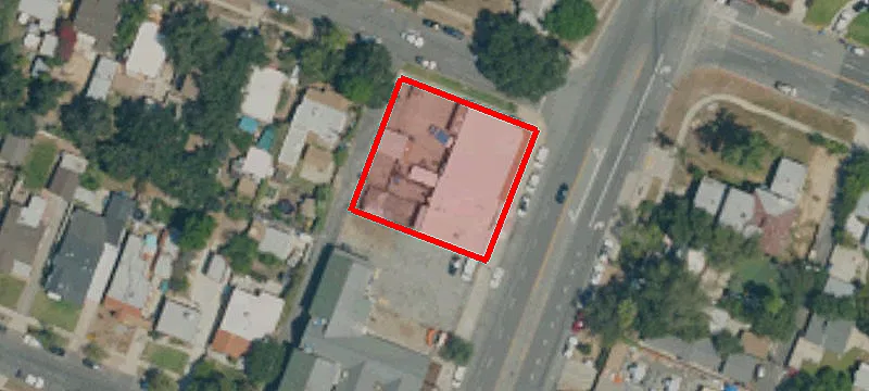 2697 Fair Oaks Ave