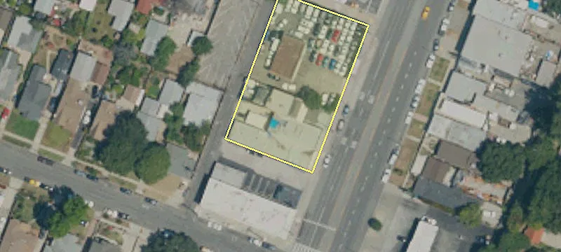 2633 Fair Oaks Ave