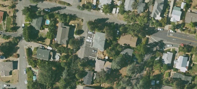 4 Colfax Ave