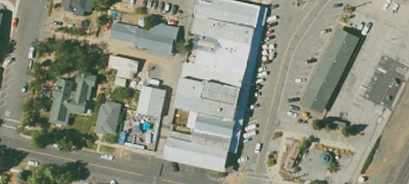 24 Main St