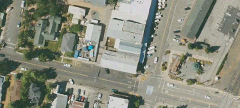 6 Main St