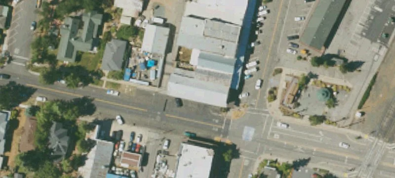 2 Main St