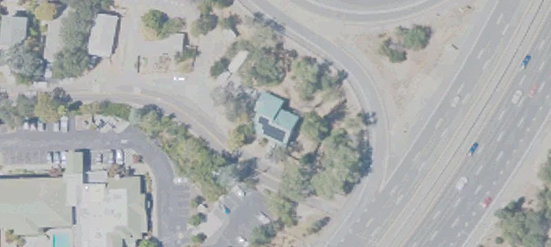 290 Byron St