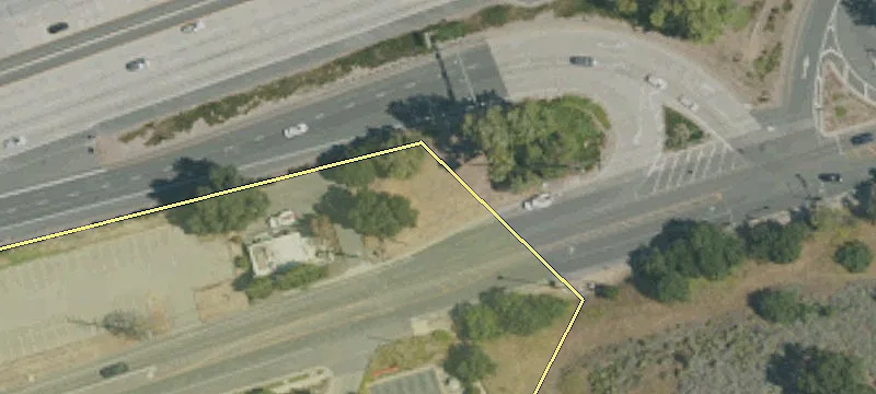 24377 Calabasas Rd