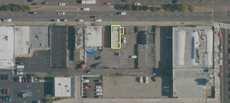 677 Main St