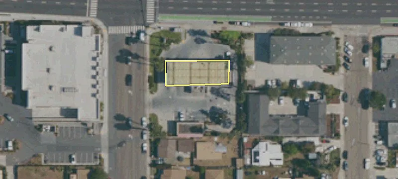 907 Palm Ave