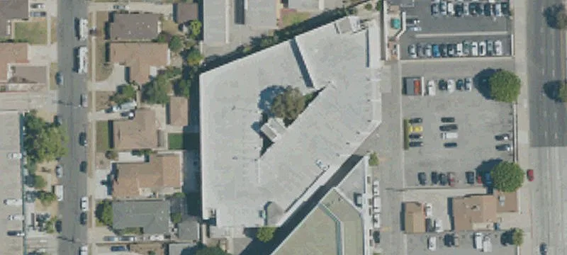1041 Redondo Bch Blvd